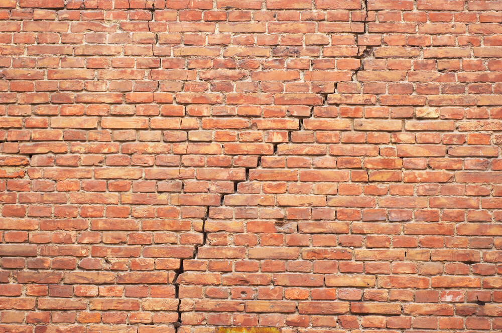 Presentation on Brick Cracks